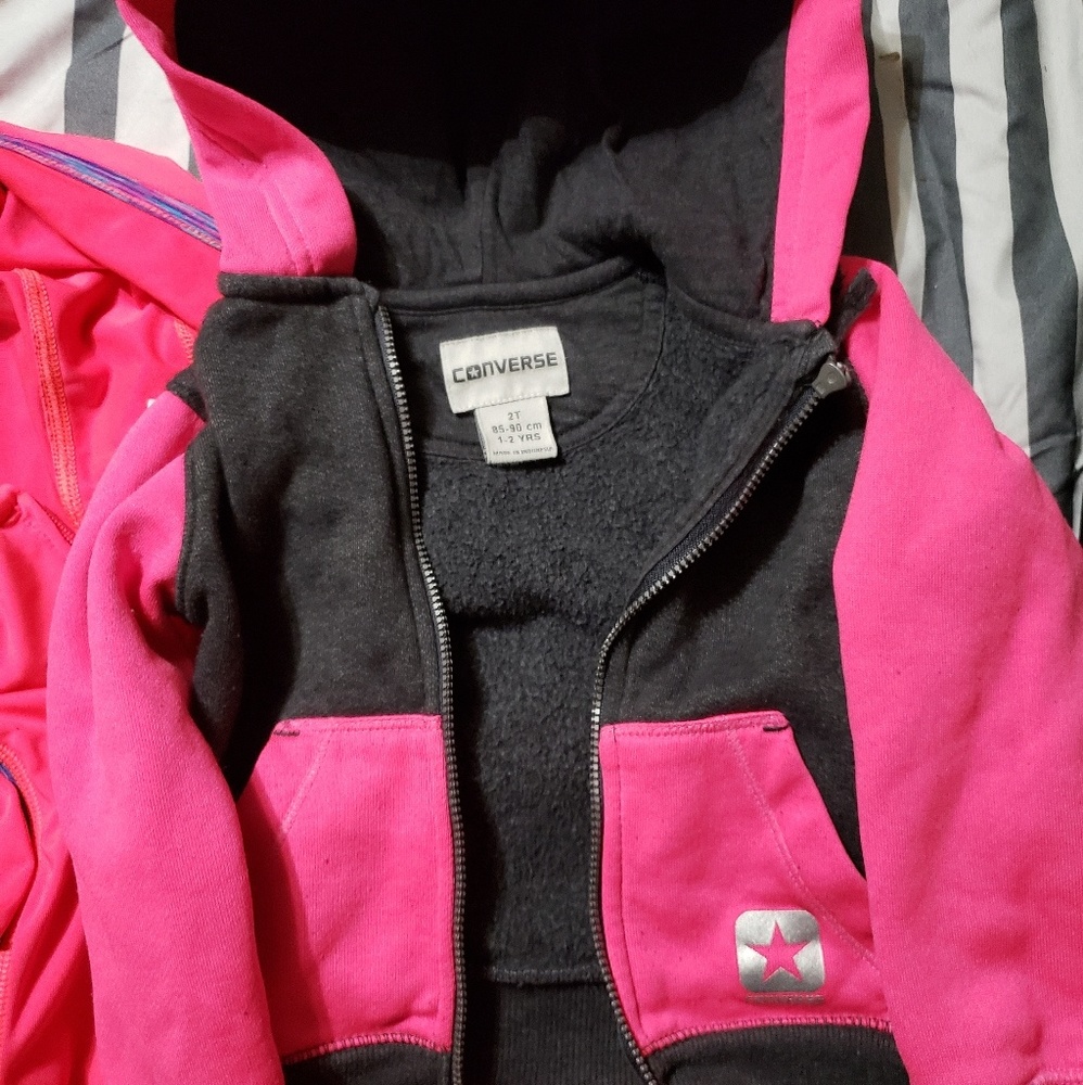 2 zip ups size 2t.